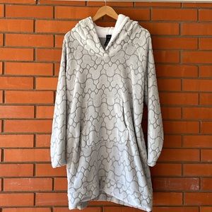 DISNEY Women's Gray Mickey Hooded Long Sleeve Nightgown Robe Size XL